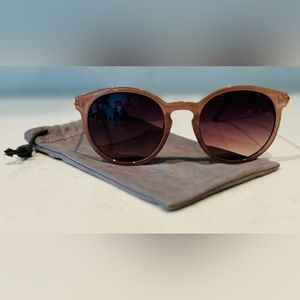 Ann Taylor LOFT  Round Keyhole Sunglasses Pink